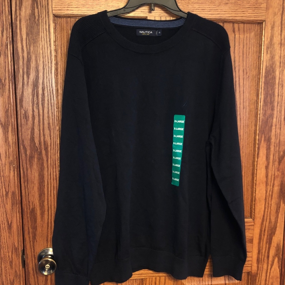 Nautica Men's Classic Black Crewneck Sweater